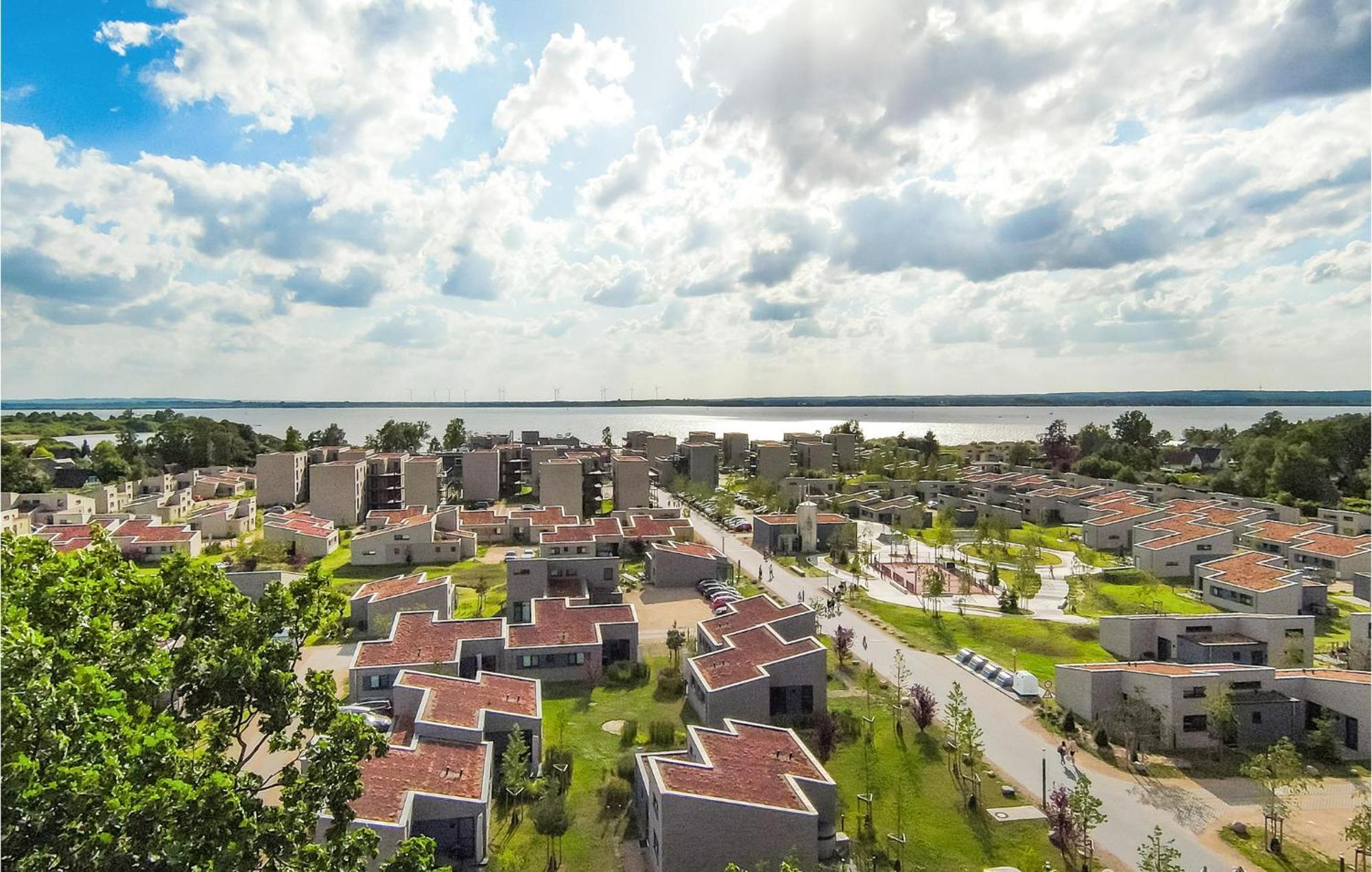 Lovely Home In Lembruch-Duemmer See With Wifi Экстерьер фото
